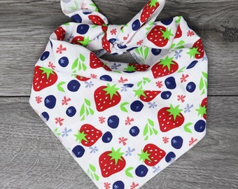 Pañuelo para atar - Fresas y arándanos - Berry Fields