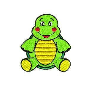 Könnte beinhalten: Ein gestickter Aufnäher einer lächelnden Schildkröte mit roten Wangen und einer gelben Schale in Grün.