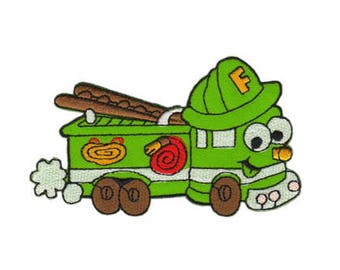 ah70 Fire Brigade Car Green Comic Patch Children Iron-On Application Patch Size 10.6 x 6.4 cm