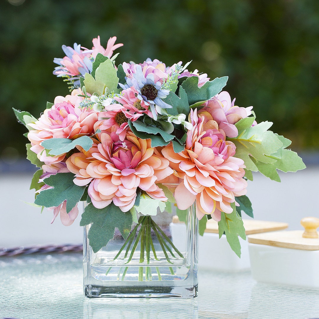 Enova Home Daisy and Mixed Artificial Flower Arrangements in Clear ...