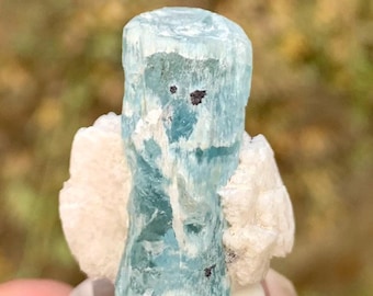 アフガニスタン産の青いアクアマリン（117グラム） - Etsy 日本