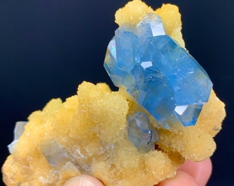 アフガニスタン、バダフシャン鉱山産、方解石入りブルーセレスティン