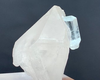 Naturlig akvamarin med kvartskluster - Skardu Pakistan (85 st)