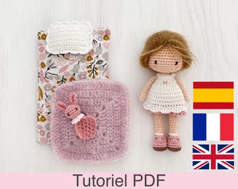 Tutorial en PDF en francés, inglés y español: mini muñeca de crochet, patrón e instrucciones para el modelo.