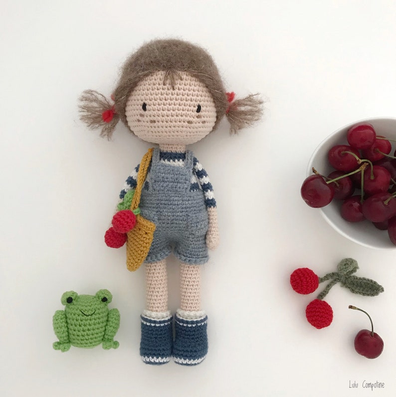 Tutorial en PDF en francés/inglés/alemán/español/portugués: muñeco y ranita a crochet, instrucciones y patrón para descargar. imagen 2