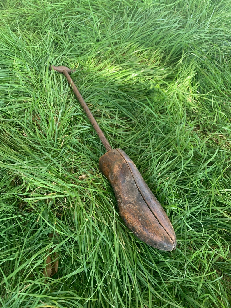 Vintage shoe stretcher