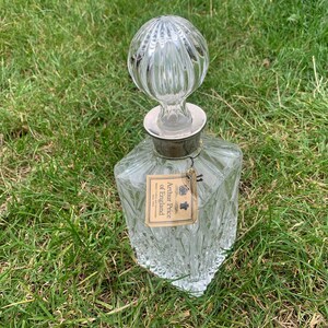 Glass decanter