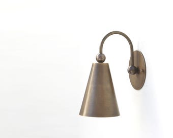 Brass Wall Sconce light, Modern brass light, Mid Century brass wall sconce light, Minimal Sconce Light, UL Listed No.0552