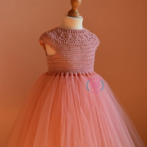 Gehäkeltes Tutu-Kleid-Muster, Tutu-Kleid-Muster, Häkel-Passe-Kleid-Muster (Größen 2 und 3 Jahre alt), Blumenmädchen-Kleid