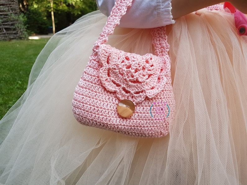 Crochet bag pattern, crochet purse pattern, crochet girl purse pattern, crochet purse pattern, girl purse pattern, toddler purse pattern image 2