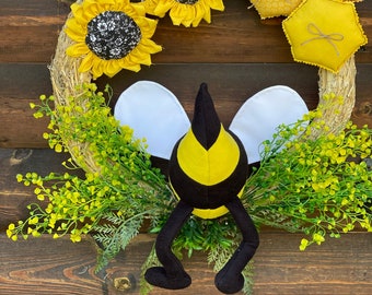 Bee butt Honey bee Bee butt for wreath Yellow-black butt of a bee Wreath attachment Bee decor for kitchen Tier tray decor Bee decor for home