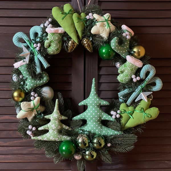 Emerald Christmas wreath Winter wreath Christmas wreath Holiday wreath Unusual Christmas gift Green wreath