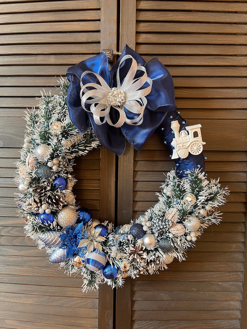 Hanukkah wreath Dark blue and silver wreath Christmas wreath Elegant Christmas wreath Home decor Gift front door wreath image 1