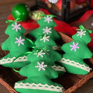 Groene kerstboom van 10,5 cm Komvuller Deurdecor Stoffen kerstboom Scandinavische stijl Boerderij Kerstdecor Textielboom Schoorsteendecor