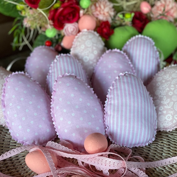 Oeufs de Pâques roses Tissu Oeufs de Pâques Oeufs de ferme Décoration de Pâques Décor de plateau à plusieurs niveaux de Pâques Remplisseur de panier de Pâques Oeufs farcis Cadeau de Pâques