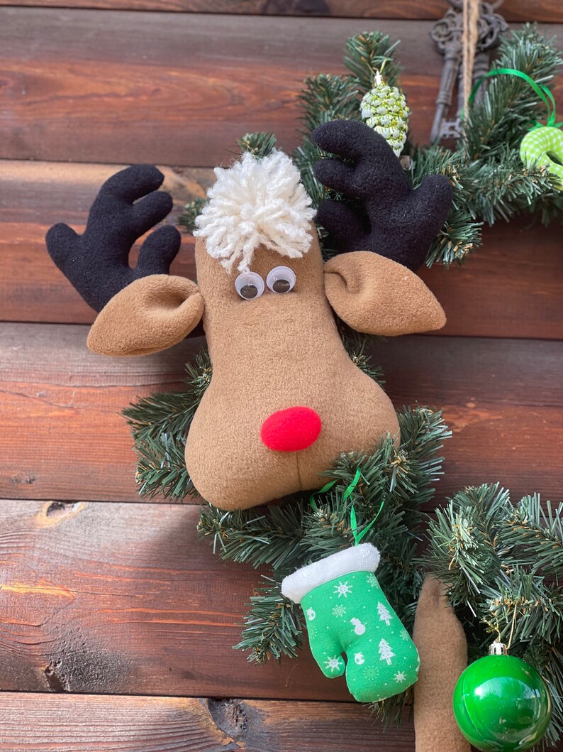 Rudolf Wreath Reindeer Decor Reindeer Wreath Example Wreath Christmas ...
