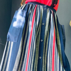 Vintage cotton button front striped full skirt with pockets