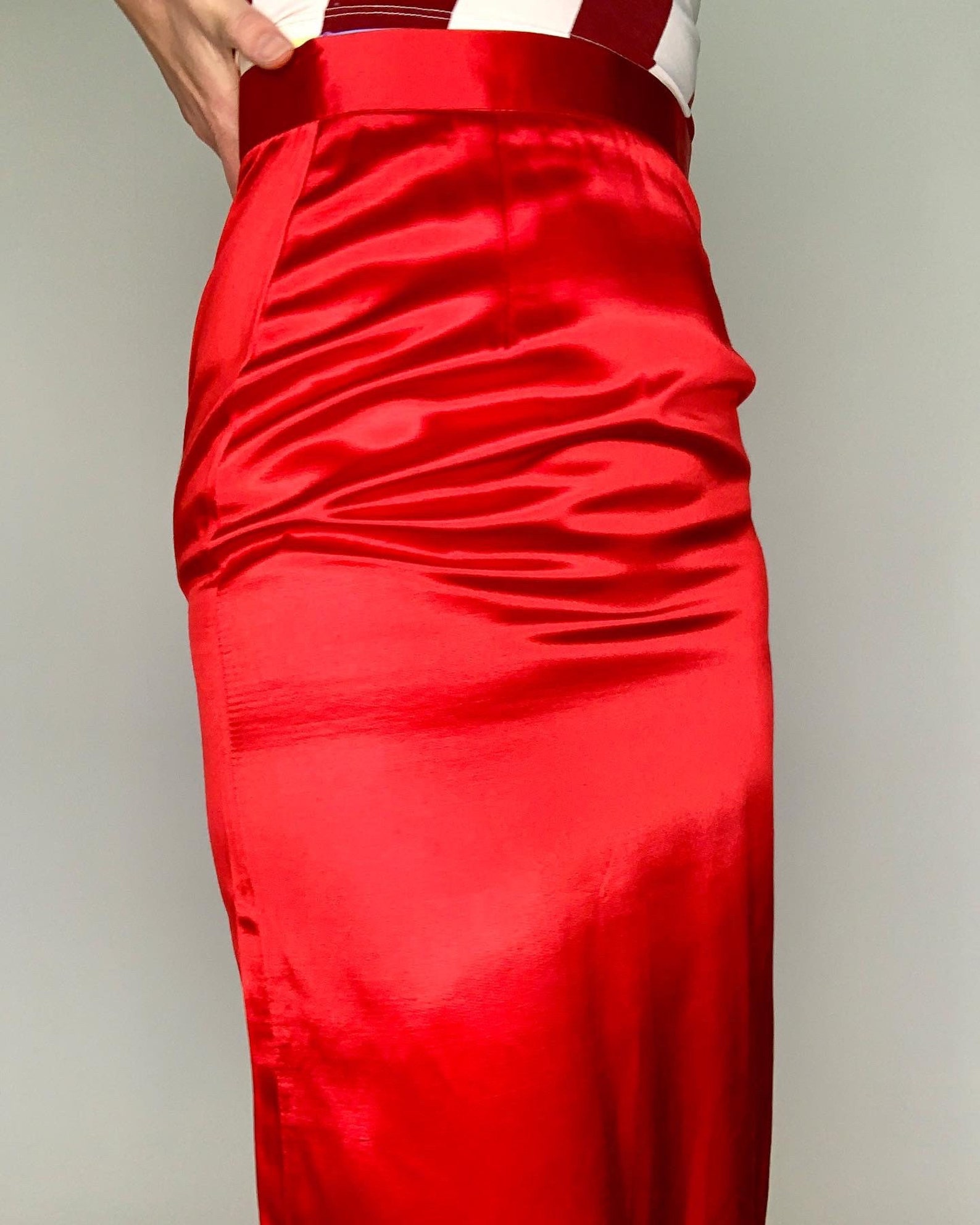Vintage C&A Red Satin Style Fabric Slinky Fitted A-line Skirt / Side ...