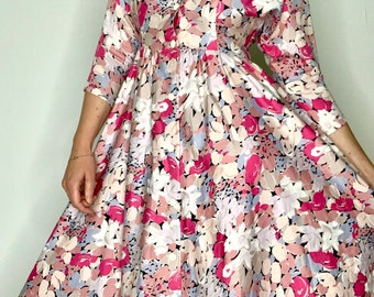 Vintage pink floral cotton day dress size 8 size 10 / 1960s