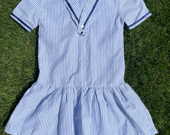 vintage kids blue Stripey dress / sailor collar / Zig Zag / Age 6