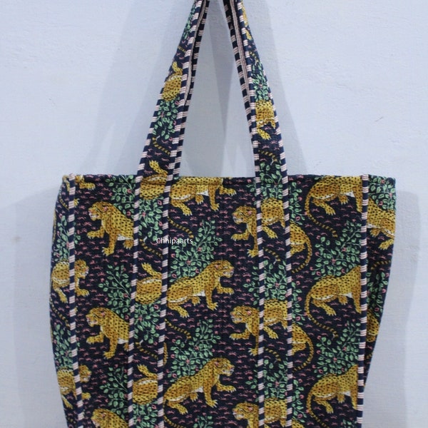 Nouveau sac imprimé bloc, sac Kantha imprimé bloc, sac fourre-tout imprimé bloc, sac fourre-tout matelassé, travail matelassé rembourré idéal pour le cadeau des femmes