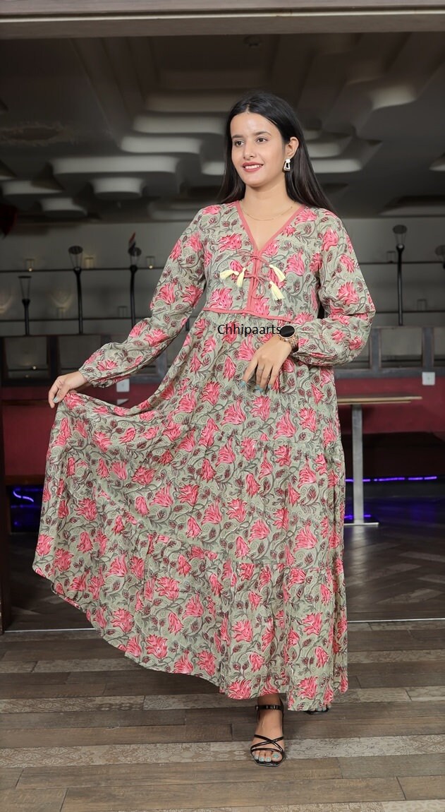 417　6/14 Flower print long sleeve M Foxcroft Women's Lucca Long Sleeve Leopard Flowers Blouse