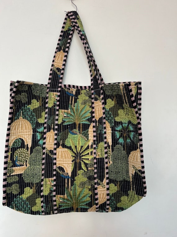fabric travel tote bags Weekender Bag 0 d Handle/Strap strap length 12. Vera Bradley Cotton Overnight Tote