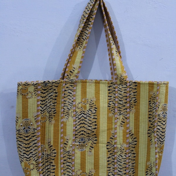 Beau sac d'impression de bloc, sac de Kantha d'impression de bloc, sac fourre-tout d'impression de bloc, sac fourre-tout matelassé, travail matelassé rembourré meilleur pour le cadeau des femmes