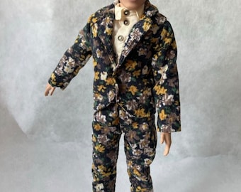 OUTFIT doll's SUIT and SHIRT Floral corduroy jacket, pants and cream shirt with bronze buttons. Black boots included. 30cm male fashion doll