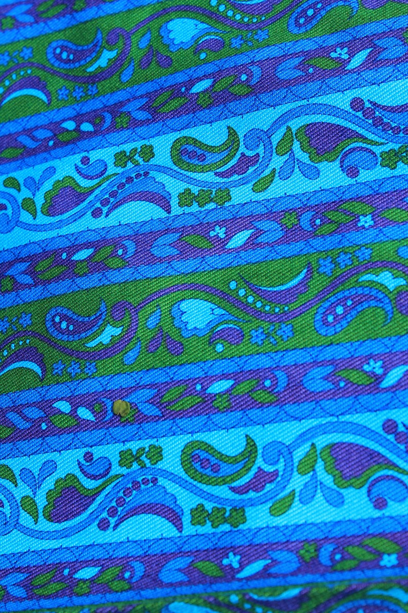 A Length of Marshall Fabric USA Blue Vintage Retro Paisley Fabric Material