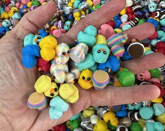 Bag of 100 Quacky Cruise Ducks – 3D Printed Mini Ducks