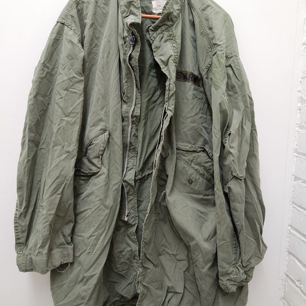 Vintage Military Issued Vietnam Era OD Green Extreme Cold Weather Parka with US Army Patch-MR-70