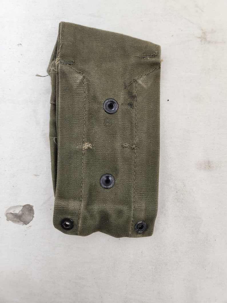 Vintage Military Issued Vietnam Era M14 Ammo Pouch image 2