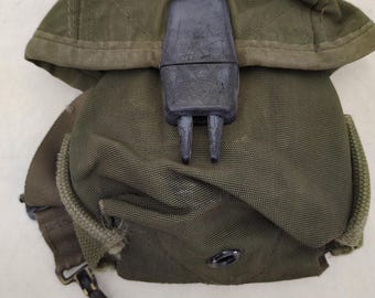 Vintage Military Issued Vietnam Era Nylon Ammo Pouch