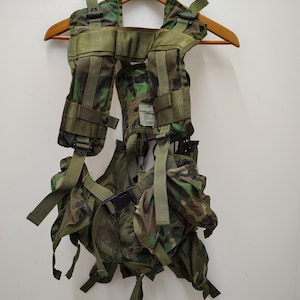 Military Issued Molle II Load Bearing Vest-Woodland