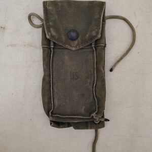 Vintage Military Issued Vietnam Era M14 Ammo Pouch