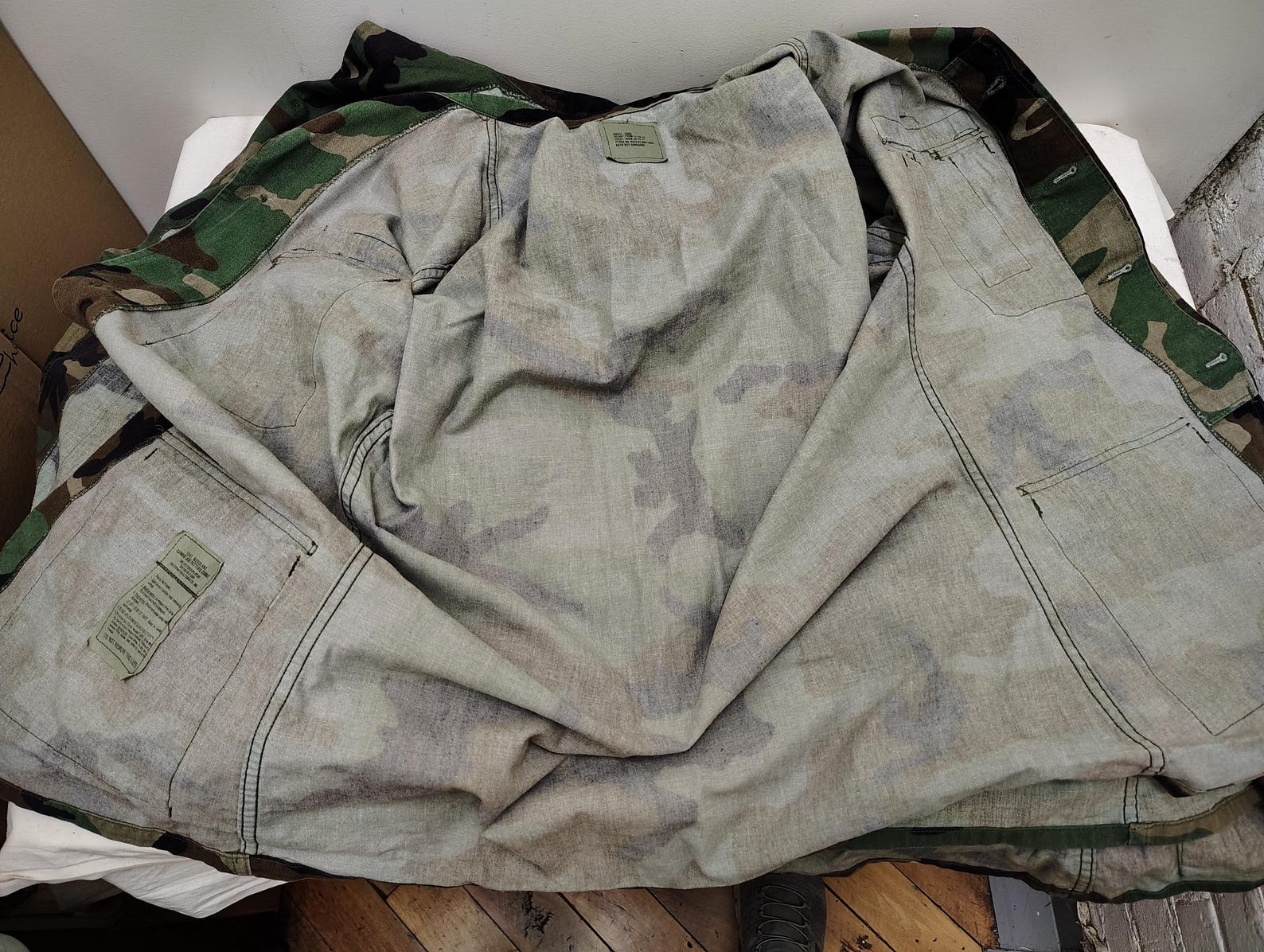 US Military Surplus Vintage Usaf BDU Camo Shirt/blouse With Patches-sl ...