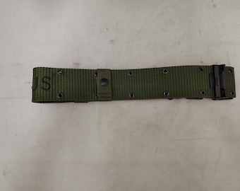 ヴィンテージ軍用ピストルベルト