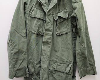 Vintage Military Issued Vietnam Era OD Green Men's Slant Pocket Shirt-SL-70