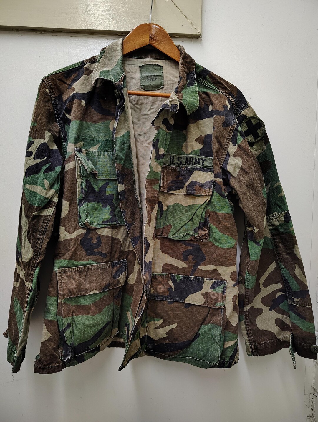 US Military Surplus Vintage BDU Camo Shirt/blouse With Patches-ms ...