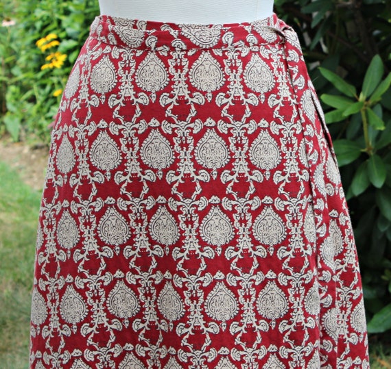 90s Y2K Brick Red Ethnic Print Wrap Skirt, Size M… - image 2