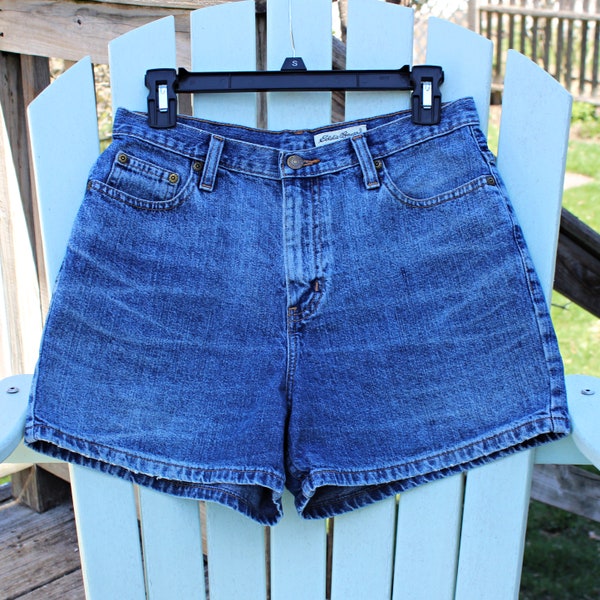 Short booty court en denim taille haute, taille 6/8, denim de coton délavé foncé Eddie Bauer vintage des années 80, Jean Pin Up effet vieilli