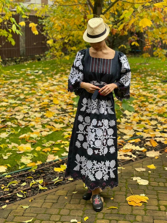 Petra Embroidered Linen Dress Ukrainian Fashion Ethno With Scallop - Etsy Petra Embroidered Linen Dress Ukrainian Fashion Ethno With Scallop - Etsy
