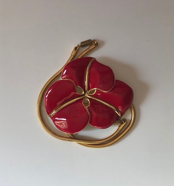 Large enamel and gold flower pendant necklace 80s