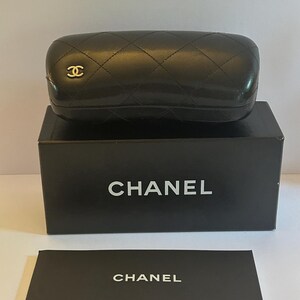 週末SALE‼️CHANEL ブラック メガネケース キルティング Chanel Quilted Leather Glasses Case CC Logo 90s - Etsy