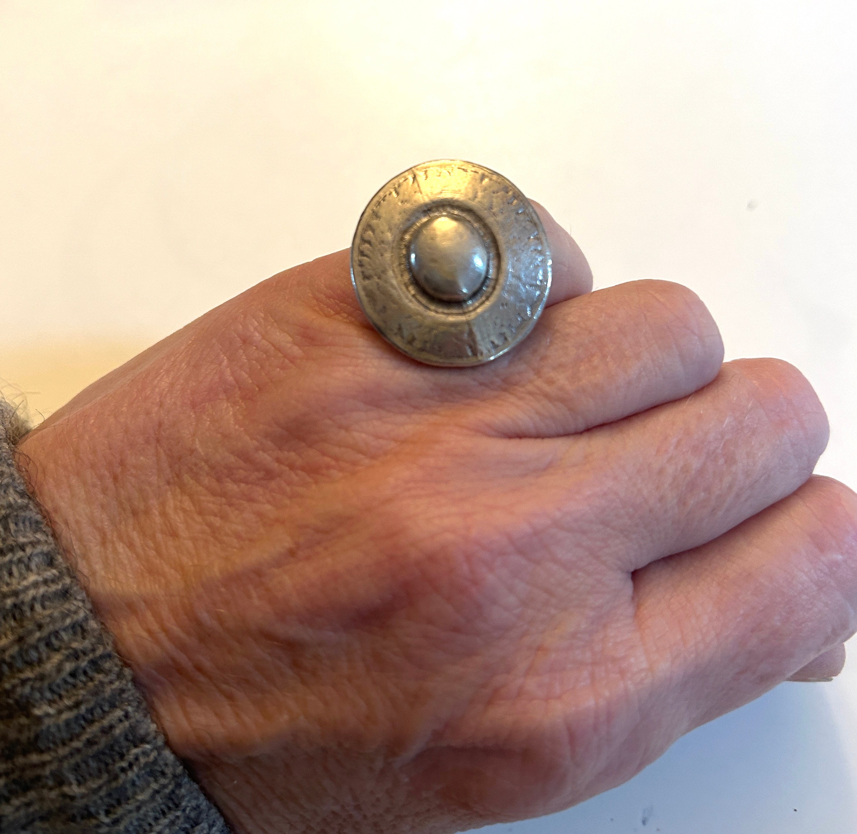 Bague fantaisie ethnique ovale Pechawa argent améthyste