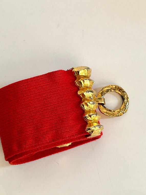 Red leather chain belt with bronze buckles Mythrojan Medieval Leather Belt with Solid Brass Buckle - Red main image 3