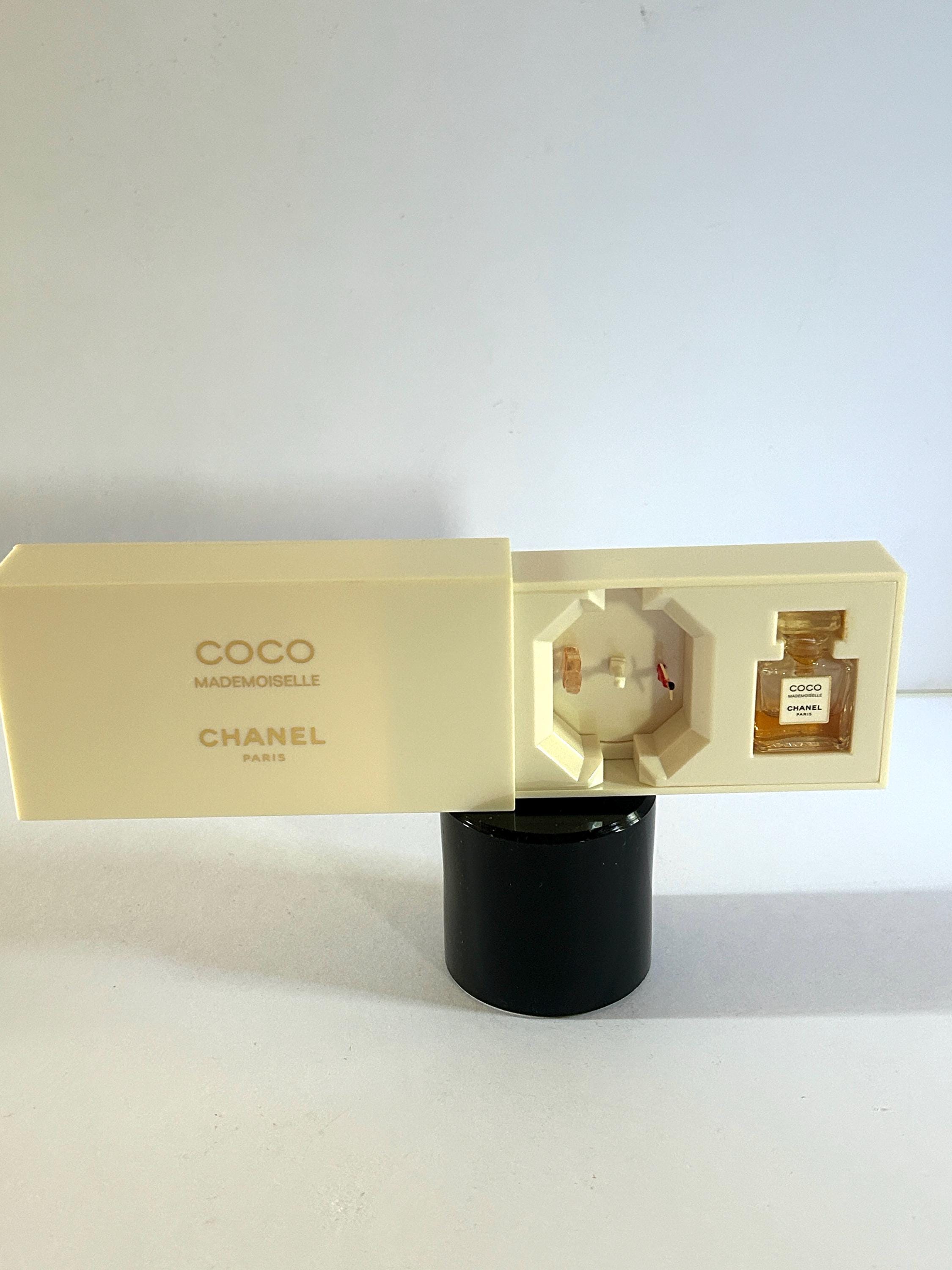 CHANEL COCO MADEMOISELLE８g×2 希少 CHANEL COCO MADEMOISELLE8g×2 希少 CHANEL COCO MADEMOISELLE8g×2 希少