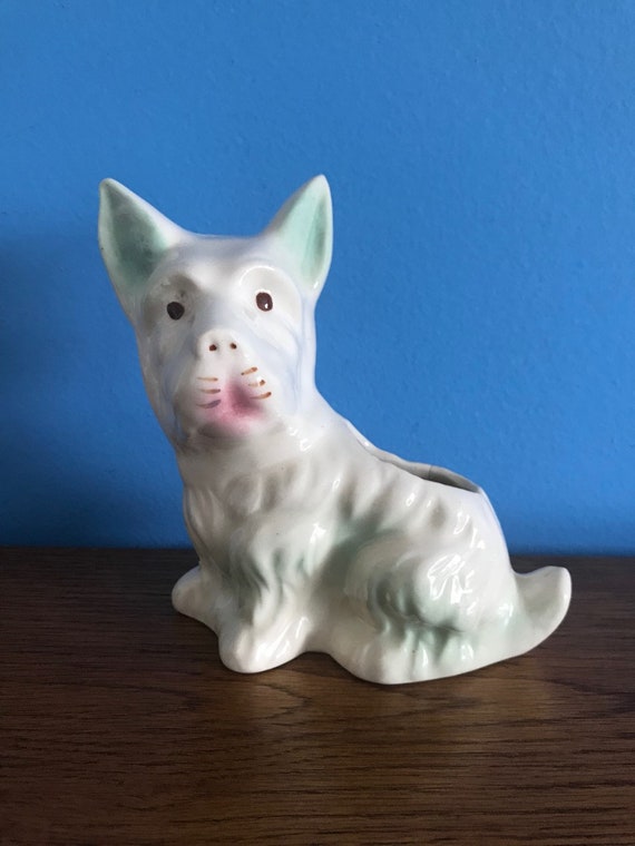 Fredericksburg Vintage Scottie Dog 