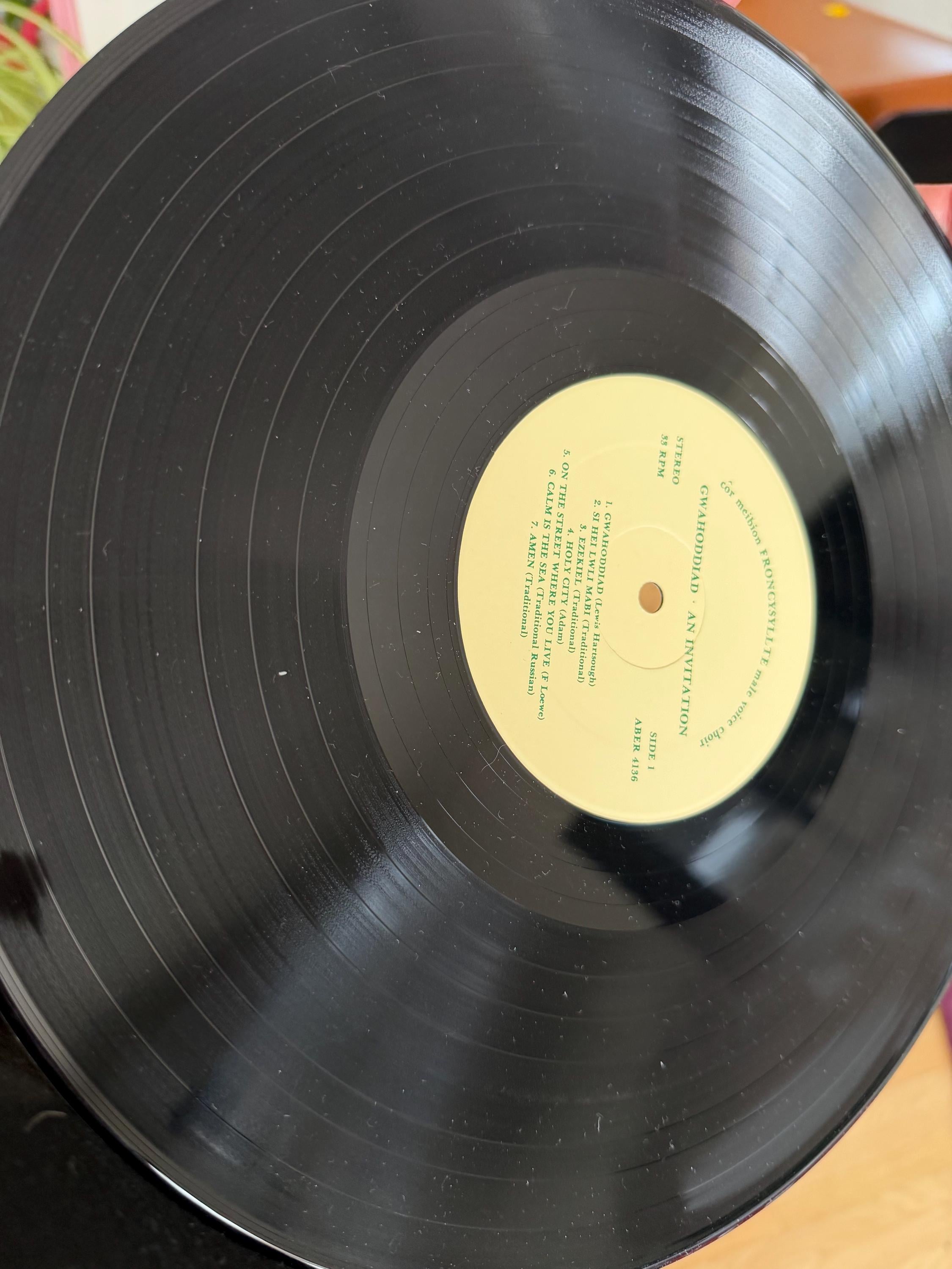 Signed Froncysyllte Male Voice Choir LP – Private Press, 18